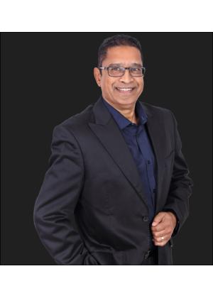 Photo of Allan Naiker