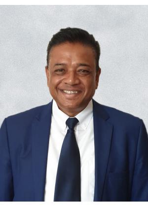 Photo of Clive Chellan