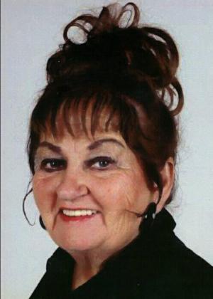 Johanna Beukes from Dezign Life Properties (Pty)Ltd Photo of Johanna Beukes