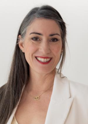 Photo of Sarah Davies