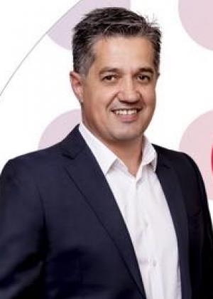 Photo of Hennie Steyn