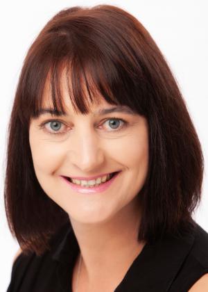 Photo of Lydia Hatherly