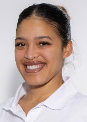 Photo of Akira Davids