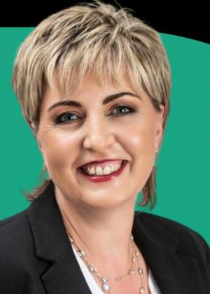 Photo of Lorraine Pienaar