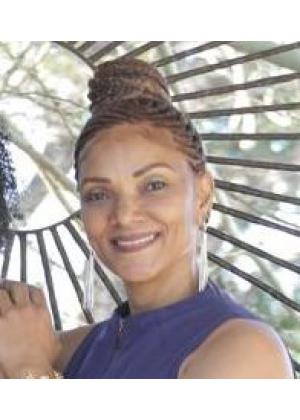 Photo of Ines Lang