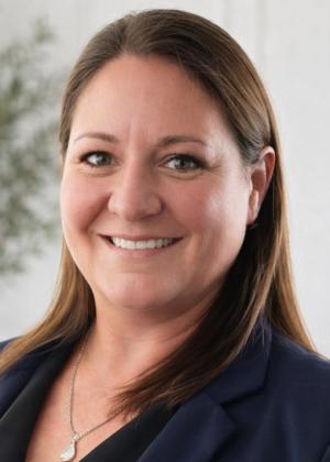 Photo of Lynn Metzer