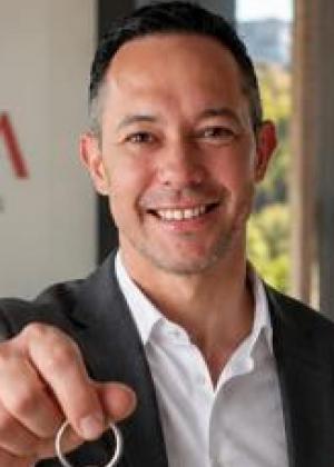 Photo of Stephan Oberholzer