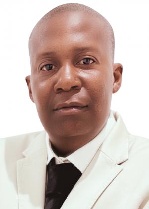 Photo of Frans Bologo