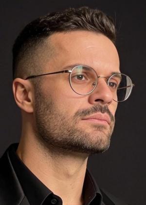 Photo of Erwin Linder