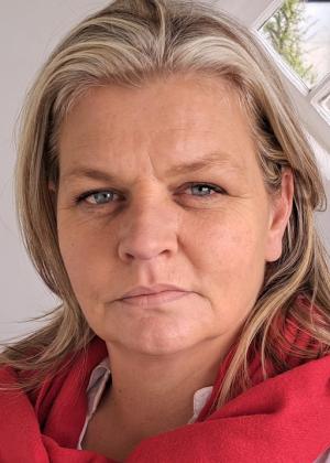 Photo of Annelize Burger