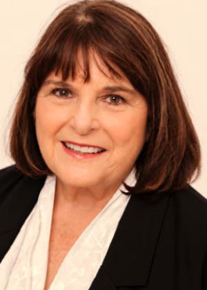 Photo of Laura Kennedy
