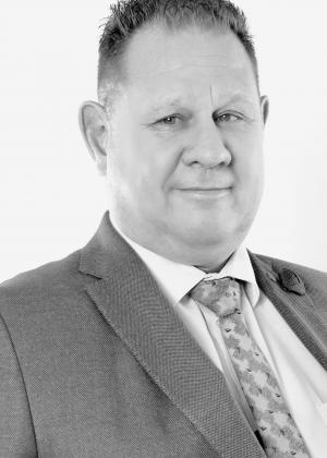 Photo of Ian McIntosh