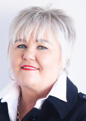 Photo of Ann Victor