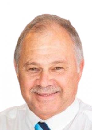 Photo of Lance Dagnin