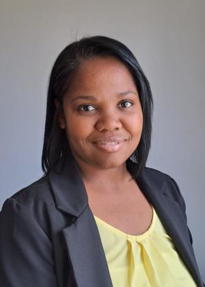 Photo of Samantha Davis