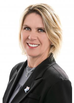 Photo of Esme Van Niekerk