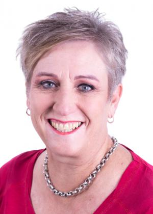 Photo of Debbie Bruwer
