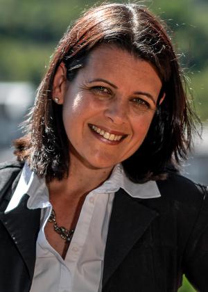 Photo of Cath Thompson 
