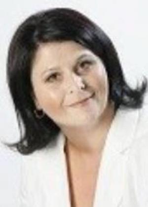 Photo of Cindy Courtney