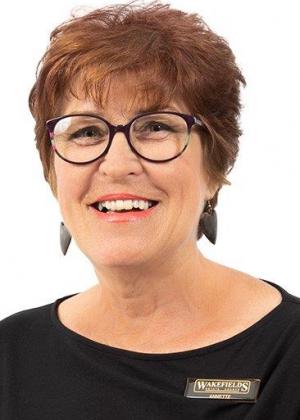 Photo of Annette Whitfield