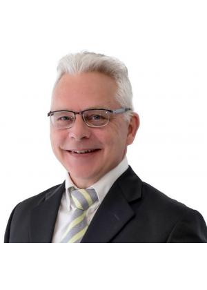Photo of Andrew Shorten