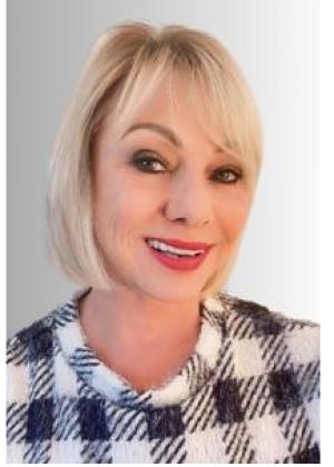 Photo of Suzette Mann