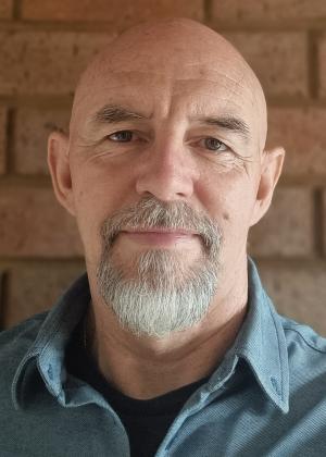 Photo of Mark Kirkland