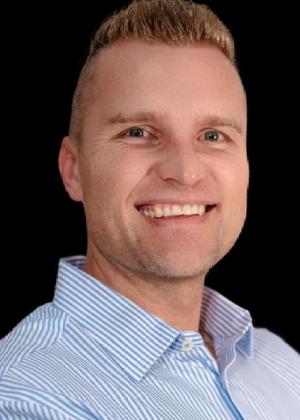 Photo of Wayne Staples
