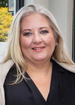 Photo of Bernadette Benge
