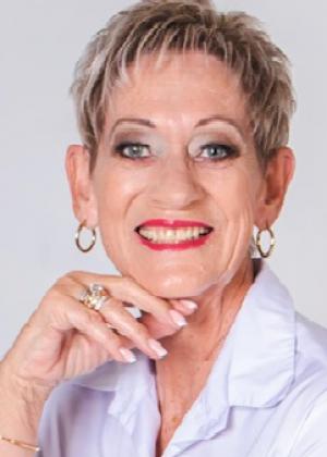 Photo of Elmari Elmari