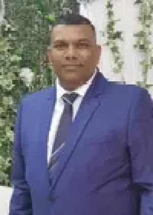 Photo of Elton Naidoo