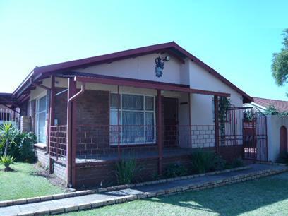 3 Bedroom House for Sale For Sale in Witpoortjie - Home Sell - MR00259