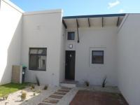 2 Bedroom 1 Bathroom Simplex for Sale for sale in Muizenberg  