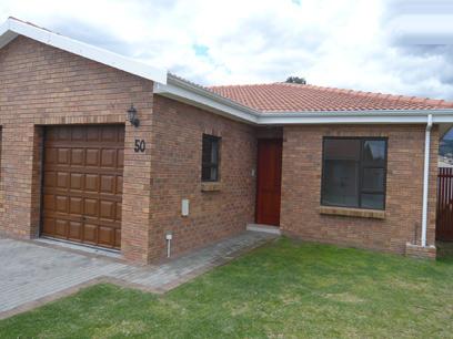 3 Bedroom Simplex for Sale For Sale in Somerset West - Home Sell - MR00288