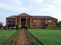 5 Bedroom 5 Bathroom Cluster to Rent for sale in Kyalami Circuit