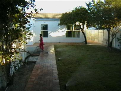 3 Bedroom House to Rent in Marina da Gama - Property to rent - MR00486