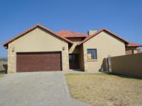 3 Bedroom 2 Bathroom House for Sale for sale in Silver Lakes Golf Estate