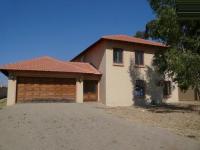 Front View of property in Silver Lakes Golf Estate