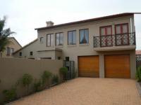 Front View of property in Silver Lakes Golf Estate