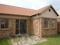 2 Bedroom 1 Bathroom Simplex for Sale for sale in Equestria