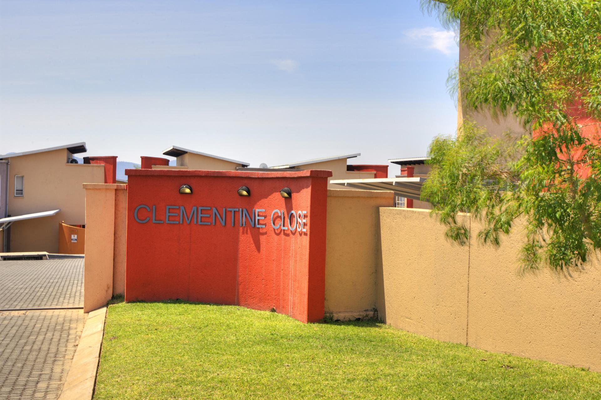 Front View of property in Nelspruit Central