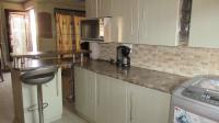 Kitchen - 14 square meters of property in Protea Glen