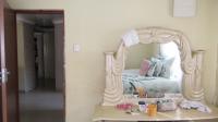 Bed Room 2 - 13 square meters of property in Protea Glen