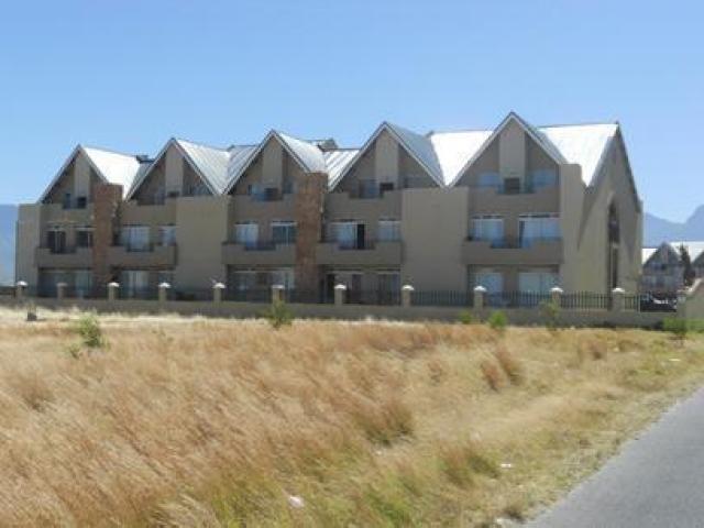 Front View of property in Gordons Bay