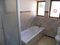Bathroom 1 - 6 square meters of property in Mookgopong (Naboomspruit)