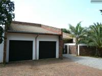 2 Bedroom 3 Bathroom House for Sale for sale in Rooihuiskraal