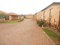 2 Bedroom 1 Bathroom Flat/Apartment for Sale for sale in Witpoortjie