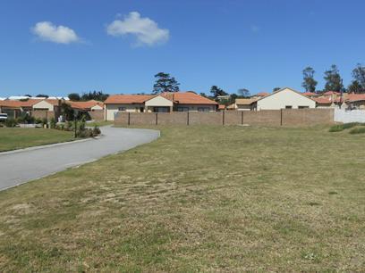 Front View of property in Lorraine