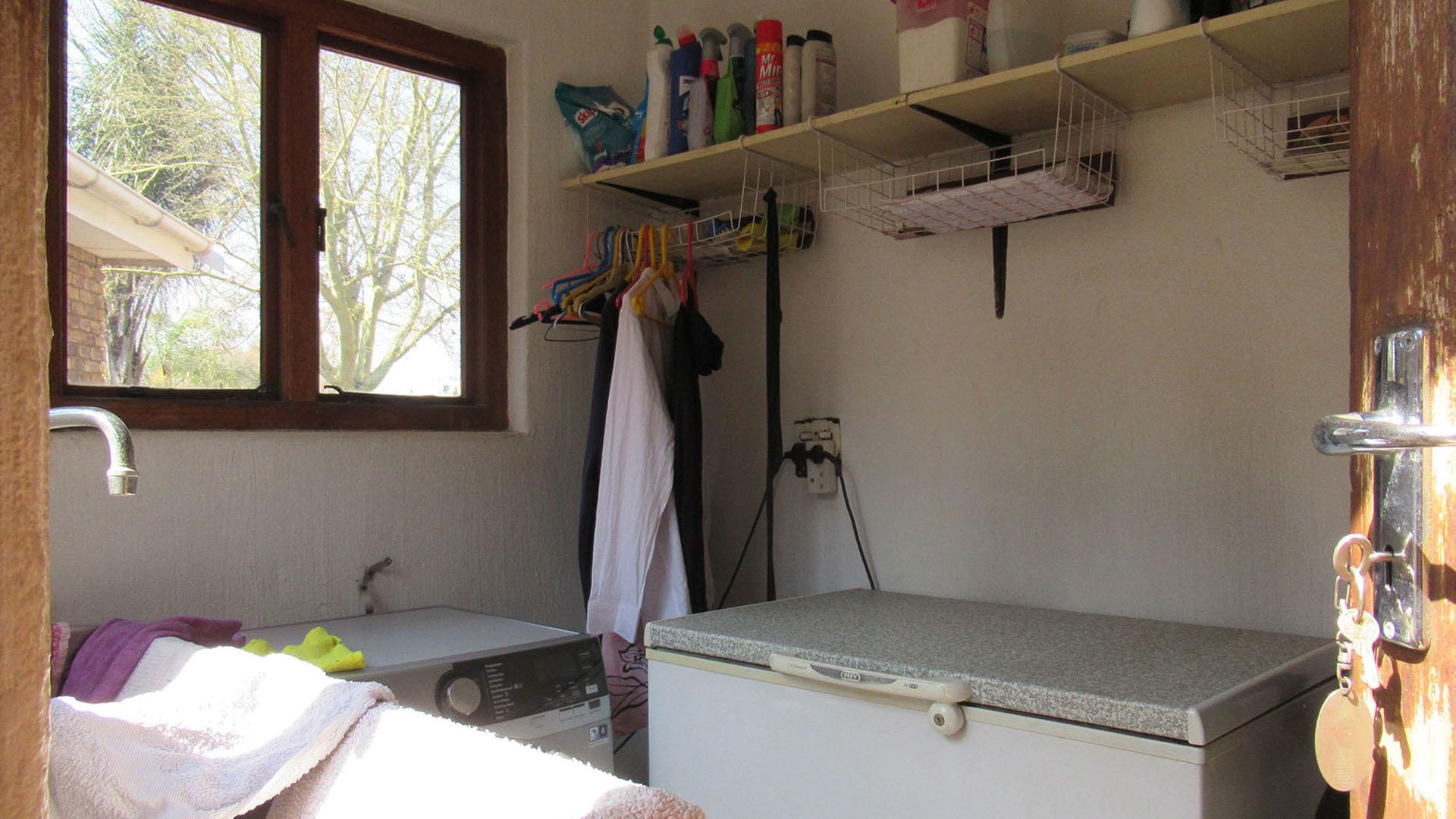 Laundry Room  - 5 square meters of property in Randpark Ridge