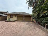 4 Bedroom 2 Bathroom House for Sale for sale in Meer En See